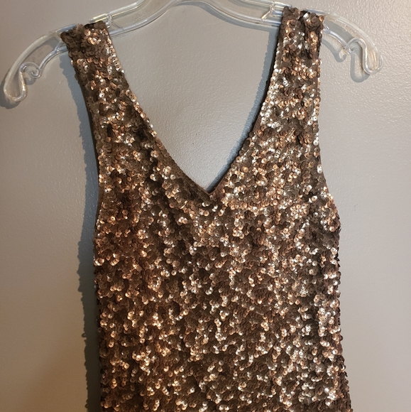 Amber Blue Gold Sequin Cocktail Dress (Size: Large) - Picture 7 of 10